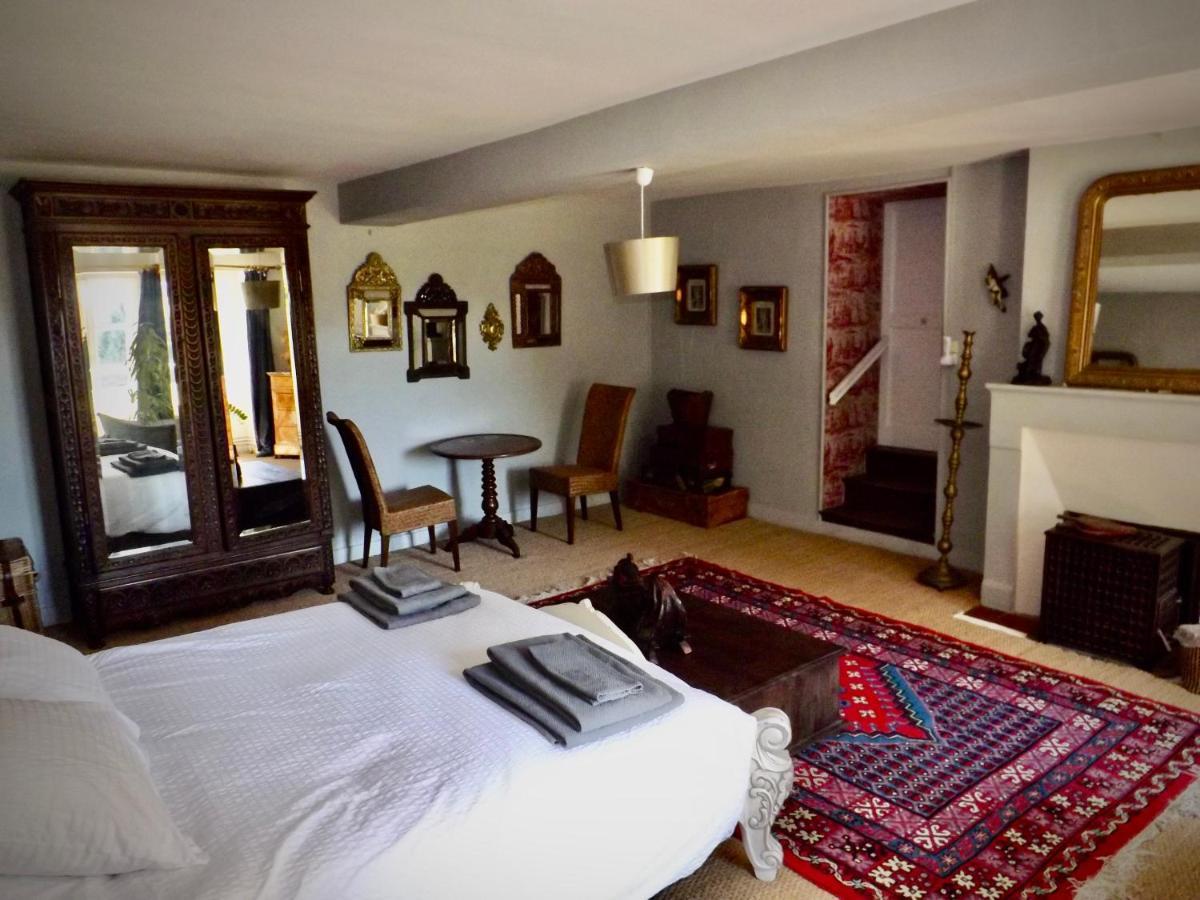 Domaine De Lalat - B&B With En-Suite Bathrooms All Rooms With Garden Views Montembœuf Exteriér fotografie