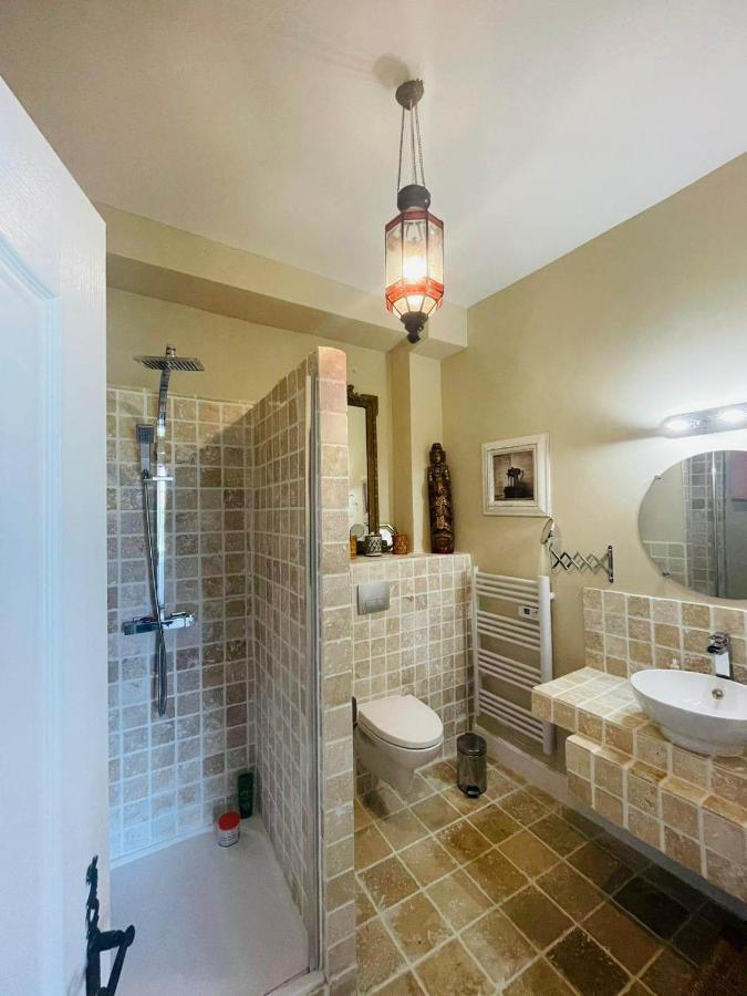 Domaine De Lalat - B&B With En-Suite Bathrooms All Rooms With Garden Views Montembœuf Exteriér fotografie