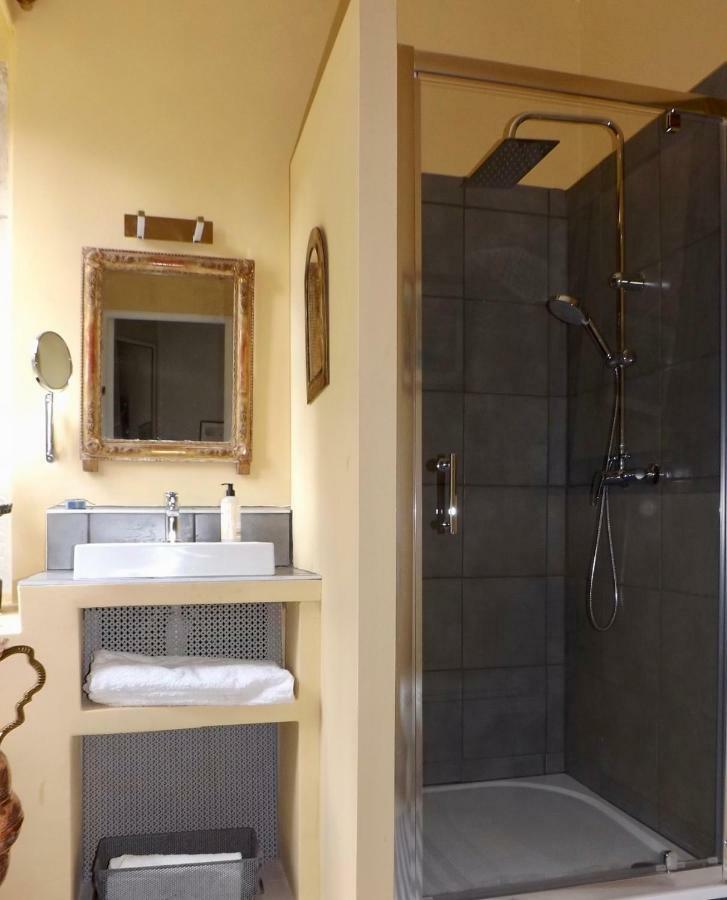 Domaine De Lalat - B&B With En-Suite Bathrooms All Rooms With Garden Views Montembœuf Exteriér fotografie